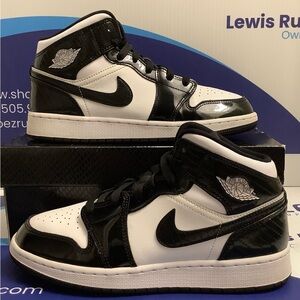 Air Jordan 1 Mid All-Star Carbon Fiber Kids Size 6.5y